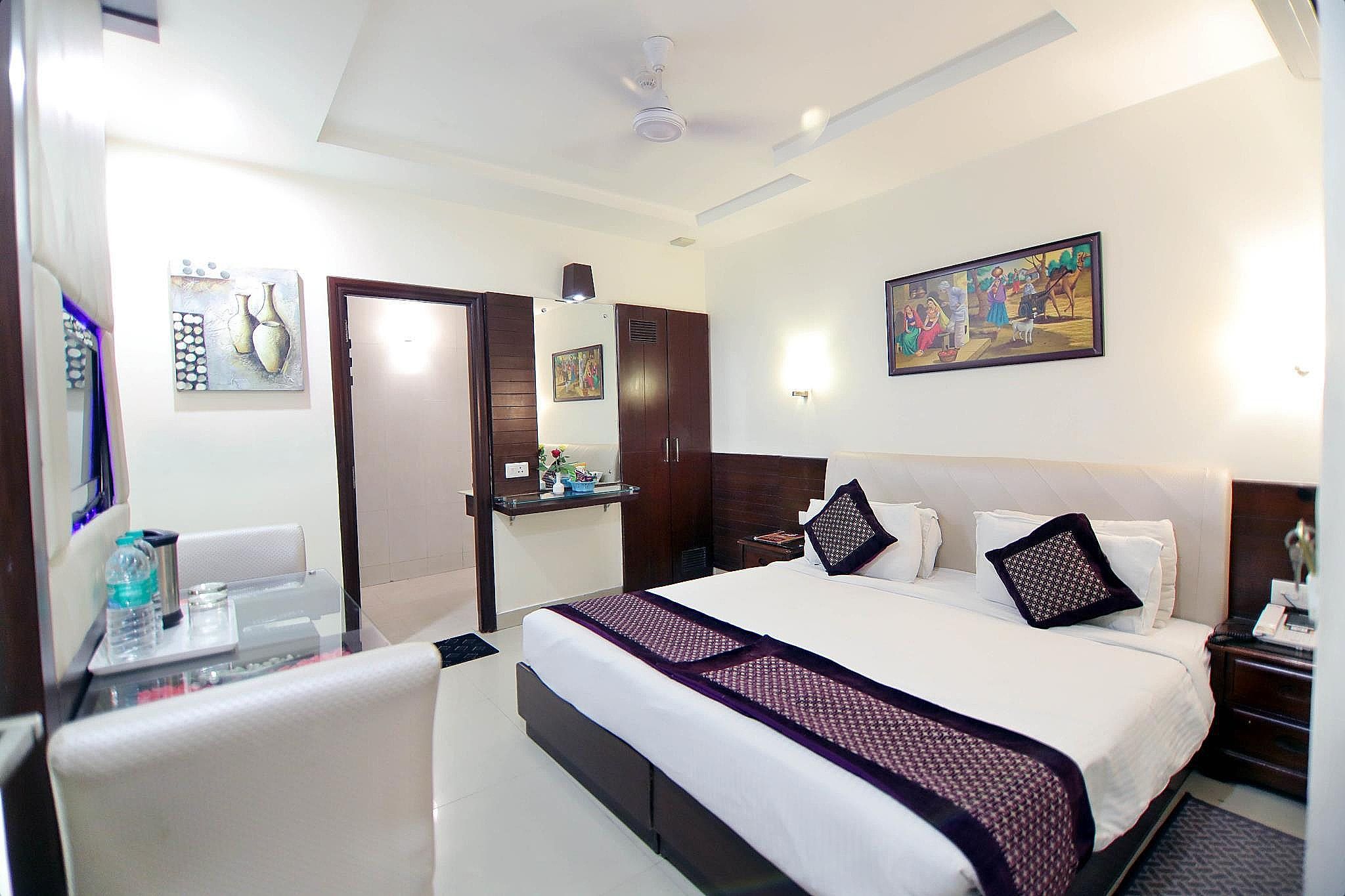 undefined Hotel Taj Inn 5