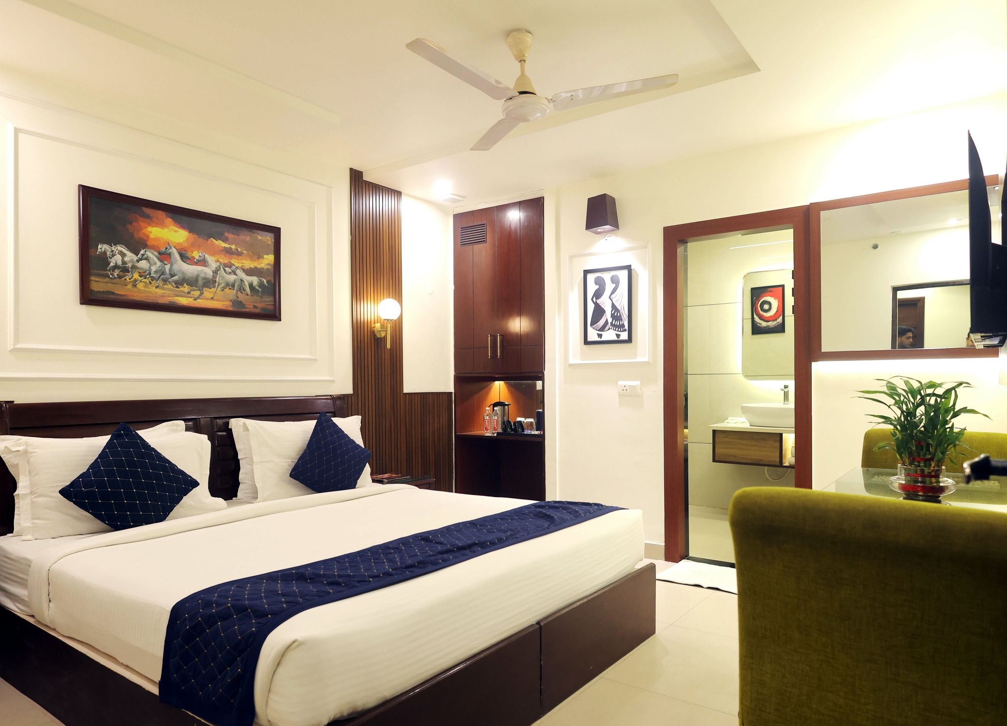 undefined Hotel Taj Inn 5