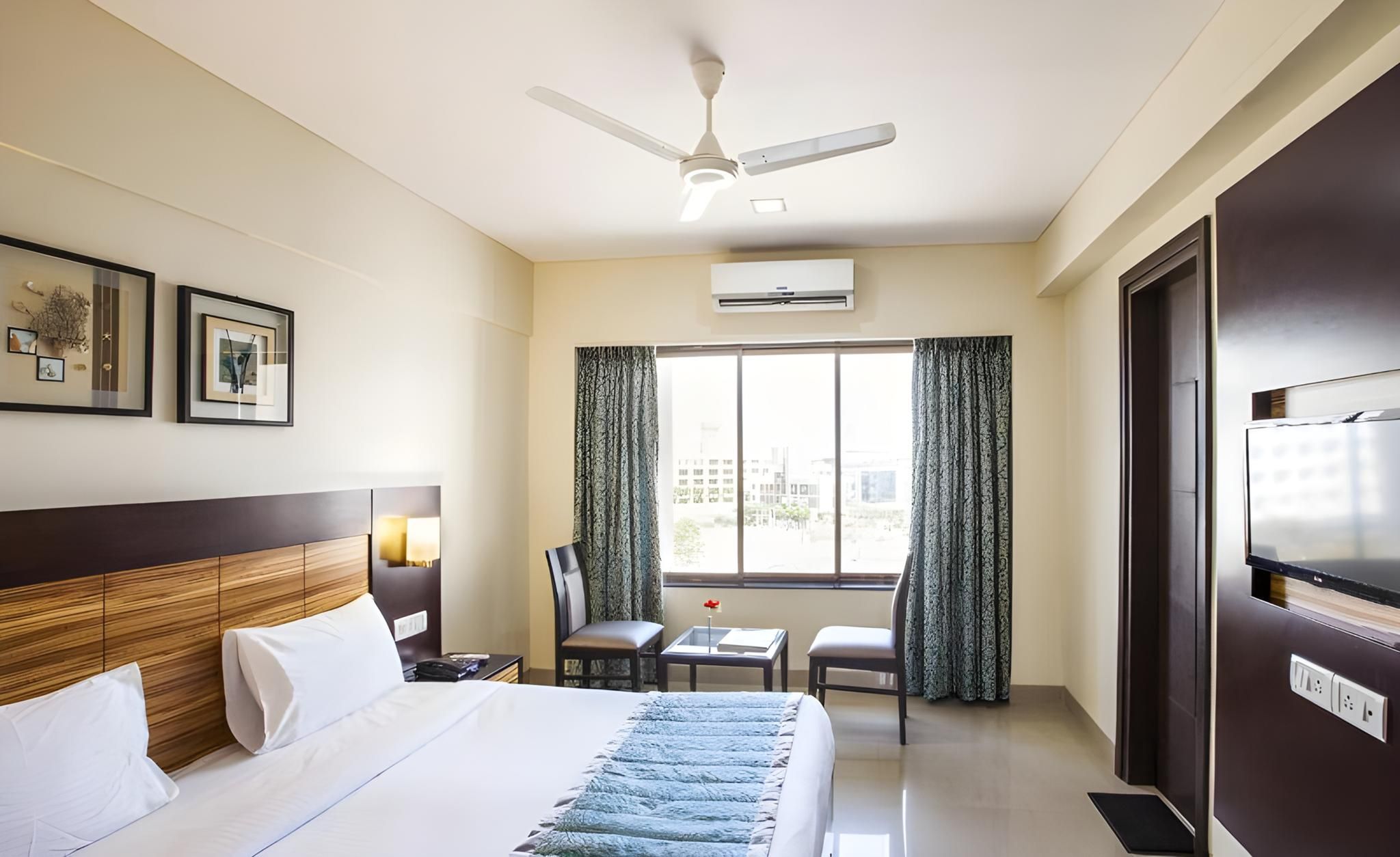 Reeva Regency Classic Double or Twin 2