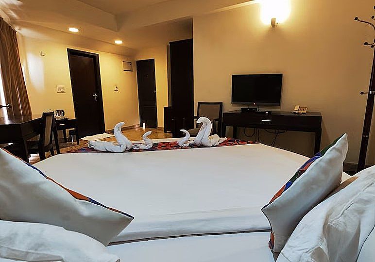 Queen Suite - Balcony