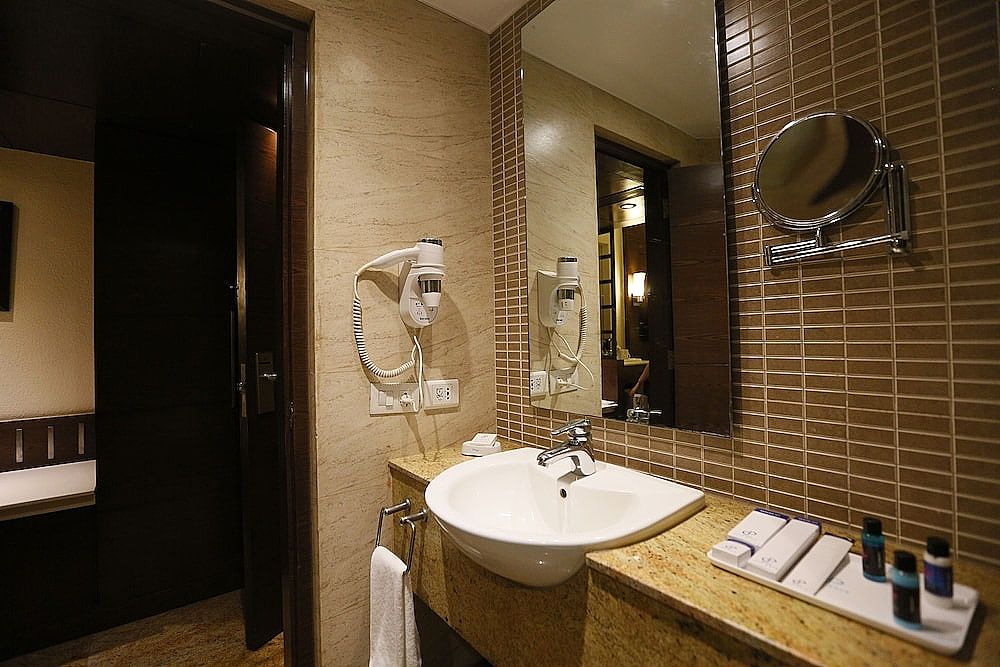 Hotel City Park Airport Executive Room 10