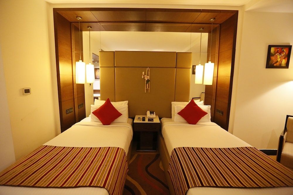 Hotel City Park Airport Executive Room 5