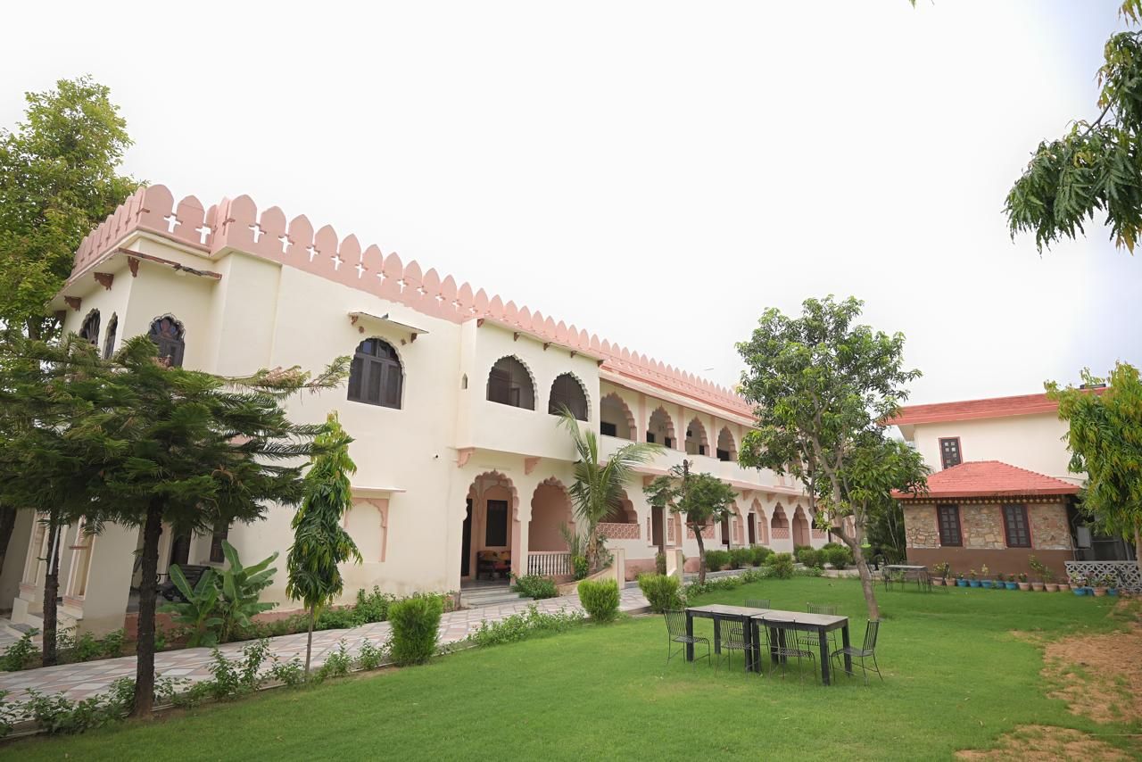 undefined Sajjan Bagh Resort 7