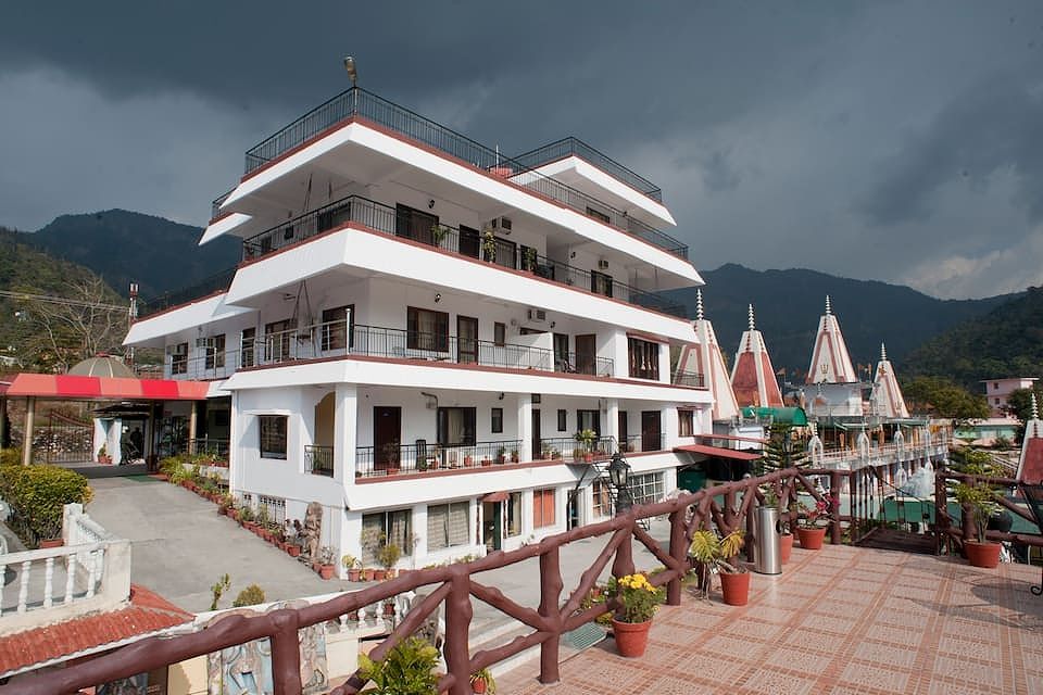 Hotel Exterior