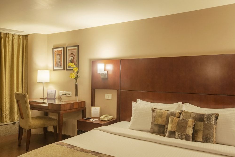 Vesta Suite