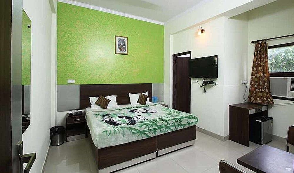 Hotel Anand Villa Premium Room 6