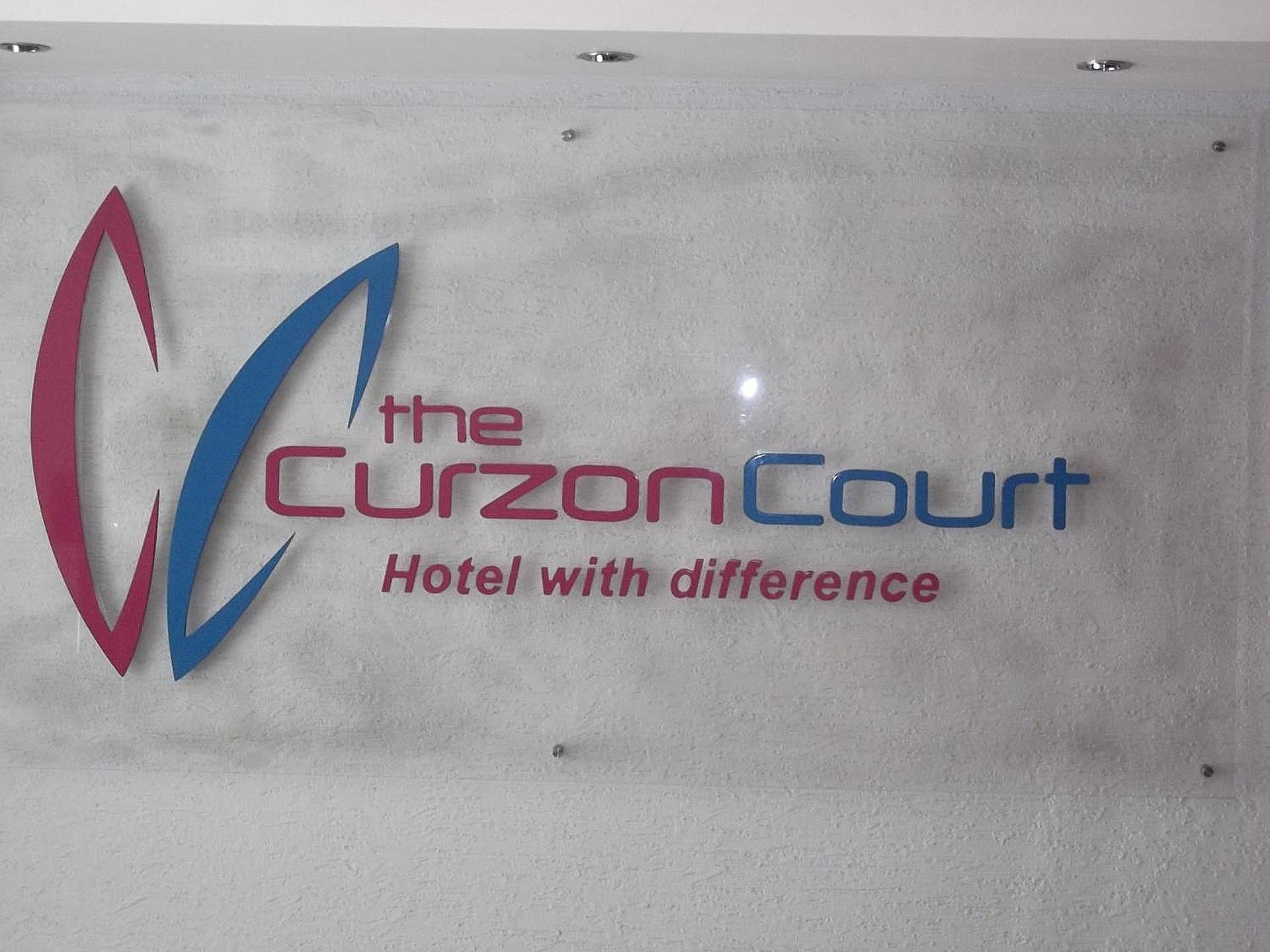 undefined The Curzon Court 9