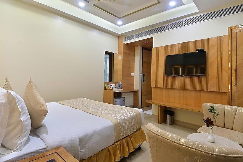 Hotel Saar Inn Deluxe Room 34