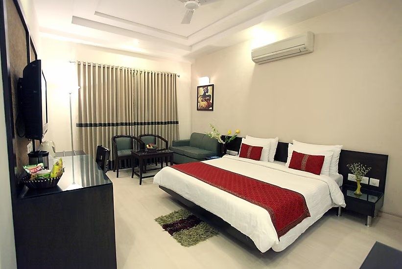 Hotel Saar Inn Deluxe Room 11