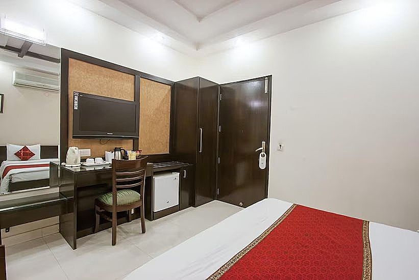 Hotel Saar Inn Deluxe Room 21