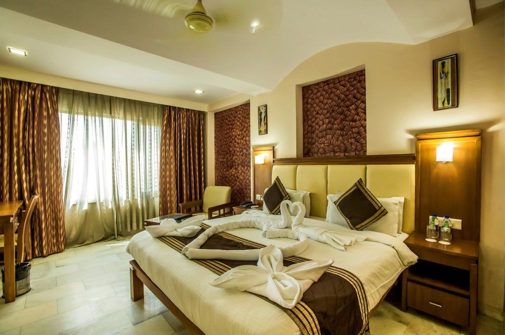 Hotel Golden Manor Club Double Bed Room 12