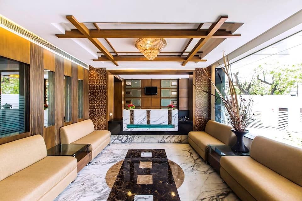 undefined Hotel Golden Manor 2