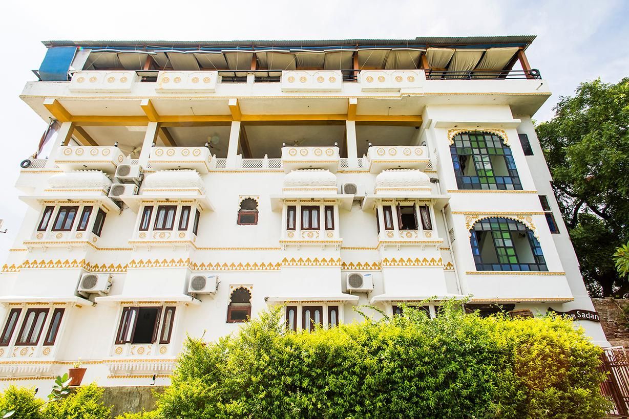 Hotel Exterior