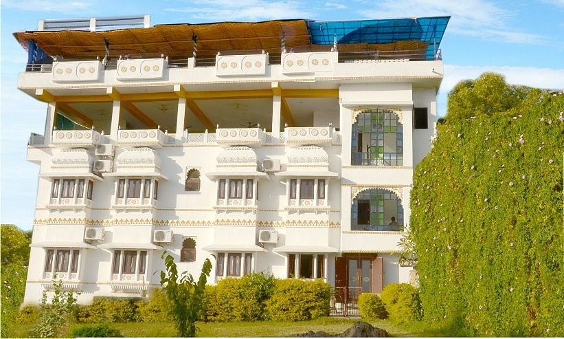 Hotel Exterior