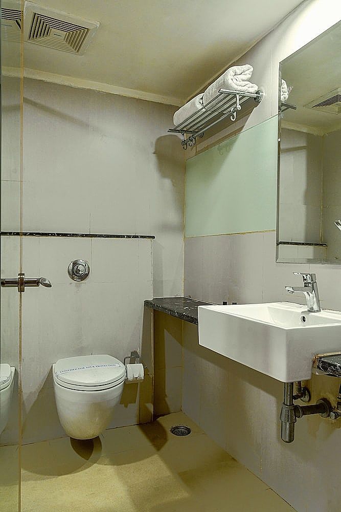 GIS SELECT BANJARA HILLS  Executive 10