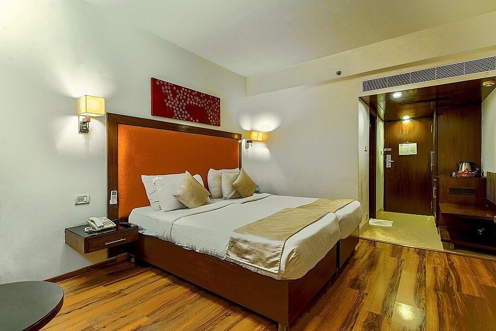 GIS SELECT BANJARA HILLS  Executive 6