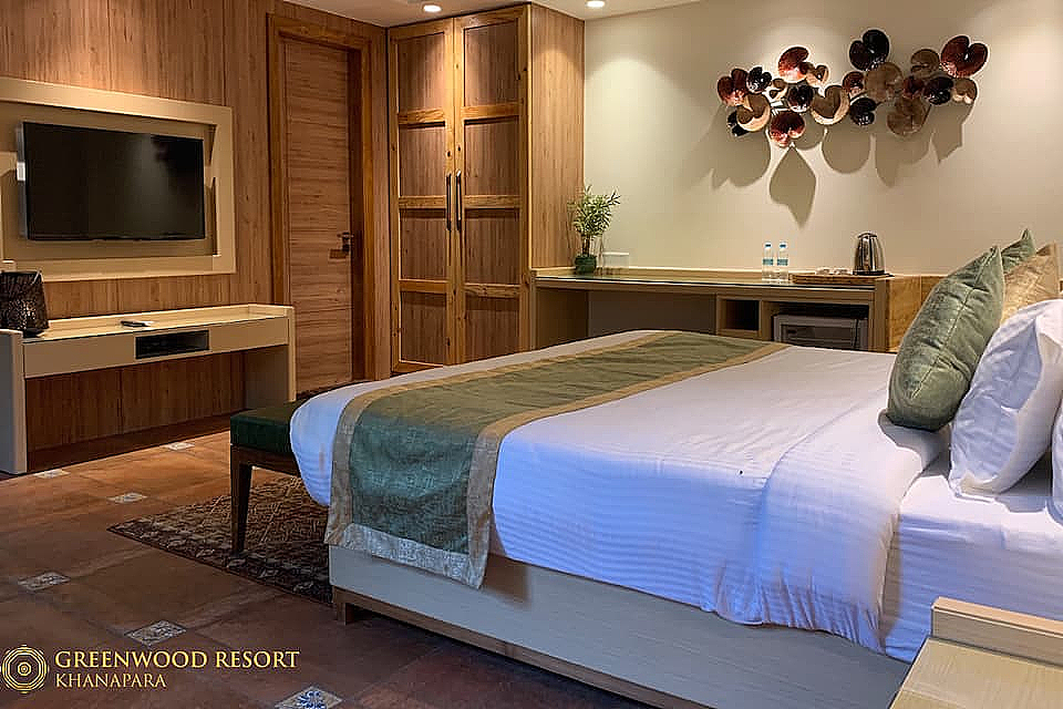 The Luxury Room