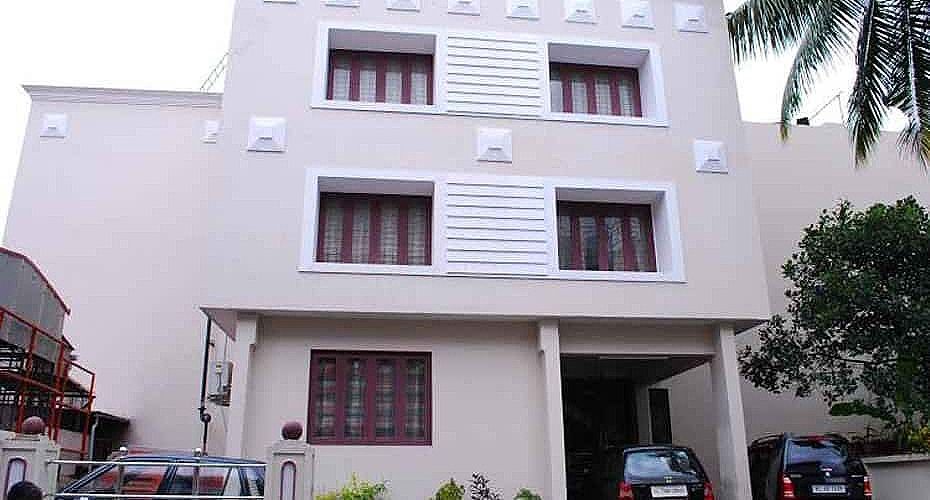 undefined Hotel Equator 7