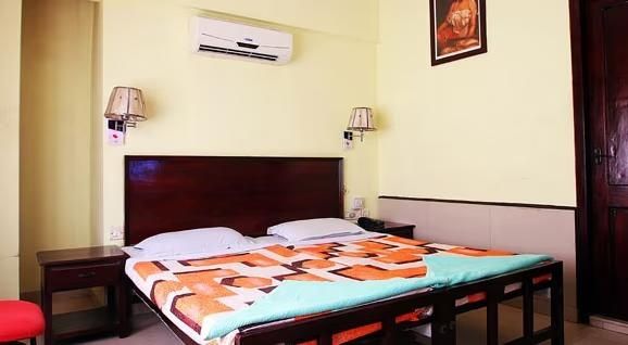 undefined Hotel Equator 5