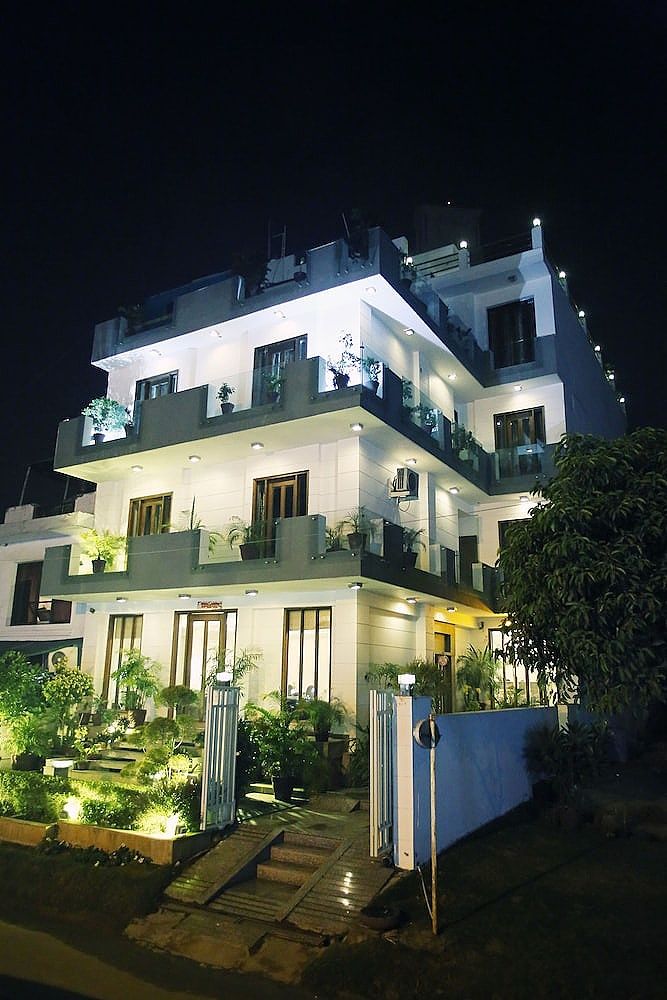 undefined Hotel City Premier 5