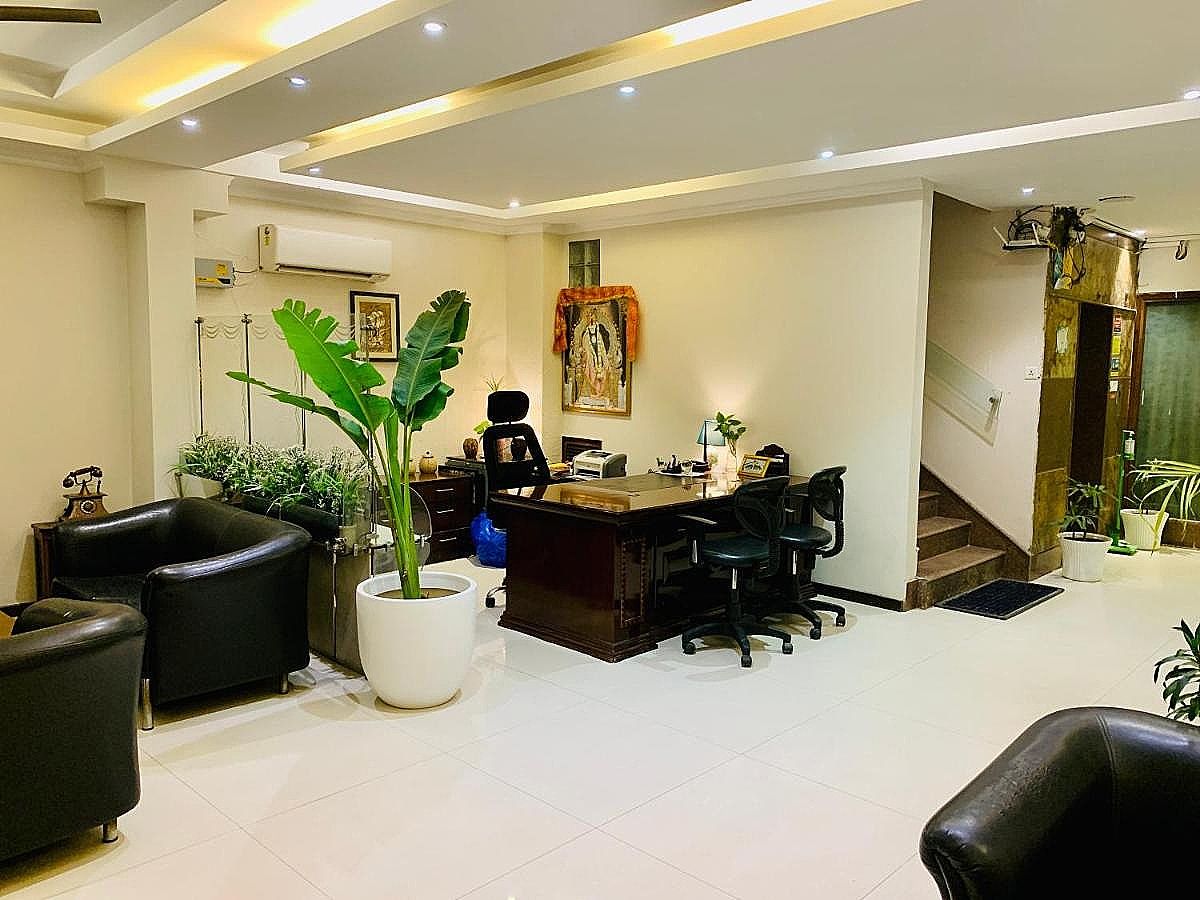undefined Hotel City Premier 3