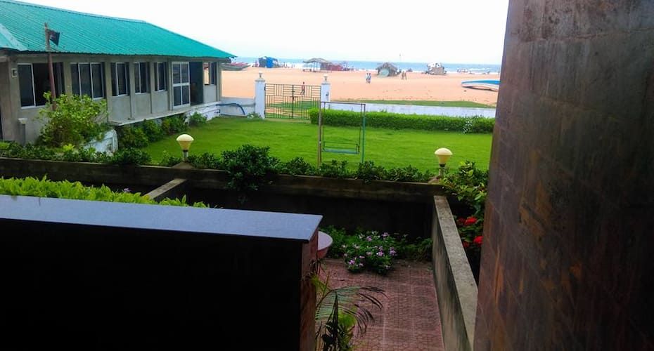 undefined Hotel Leo Castle 4