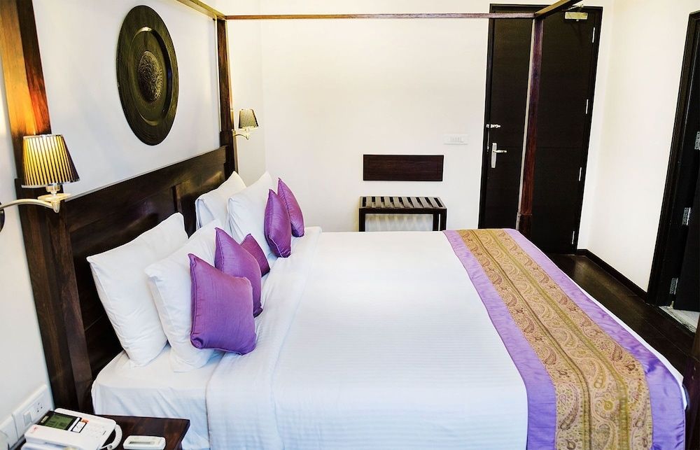 Mantra Amaltas Suite (Free Airport Pick-Up) 2