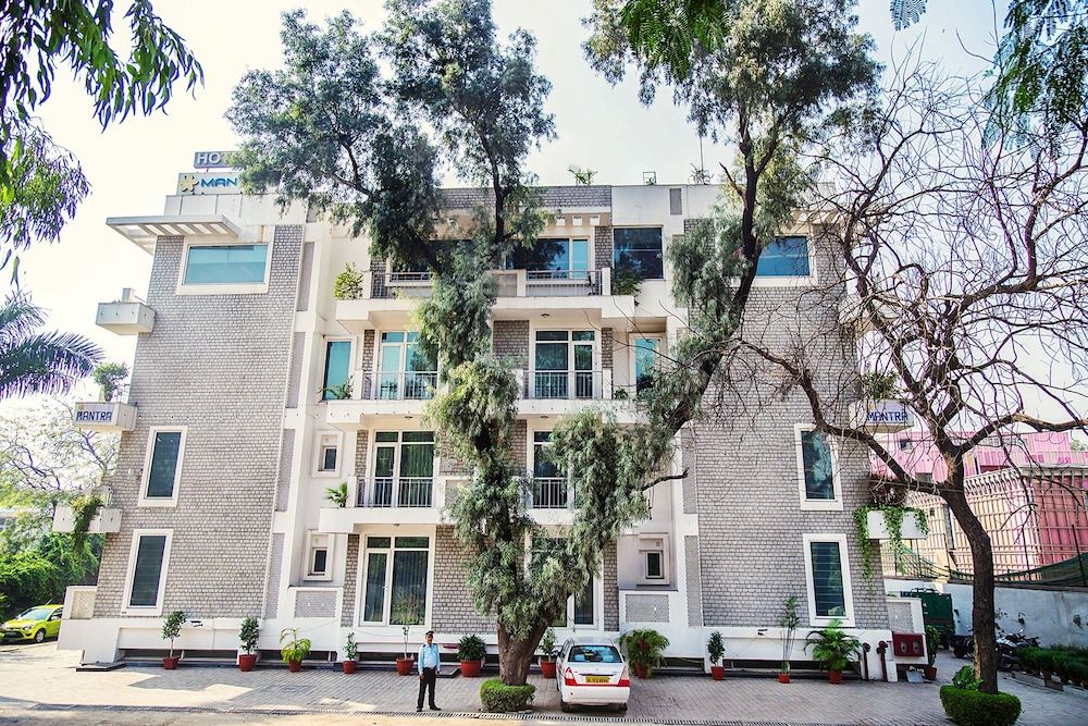 Hotel Exterior
