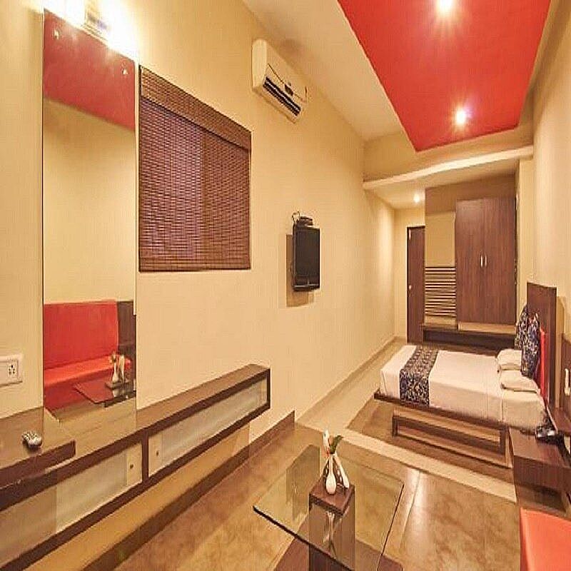 Deluxe AC Room