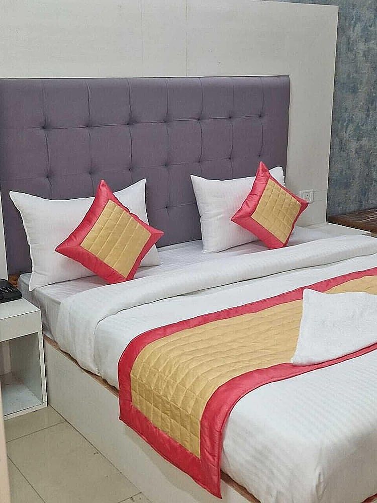 Airport Hotel Mayank Residency Superior Double AC room with free Wi-Fi And 1 Mineral Water Bottle 20