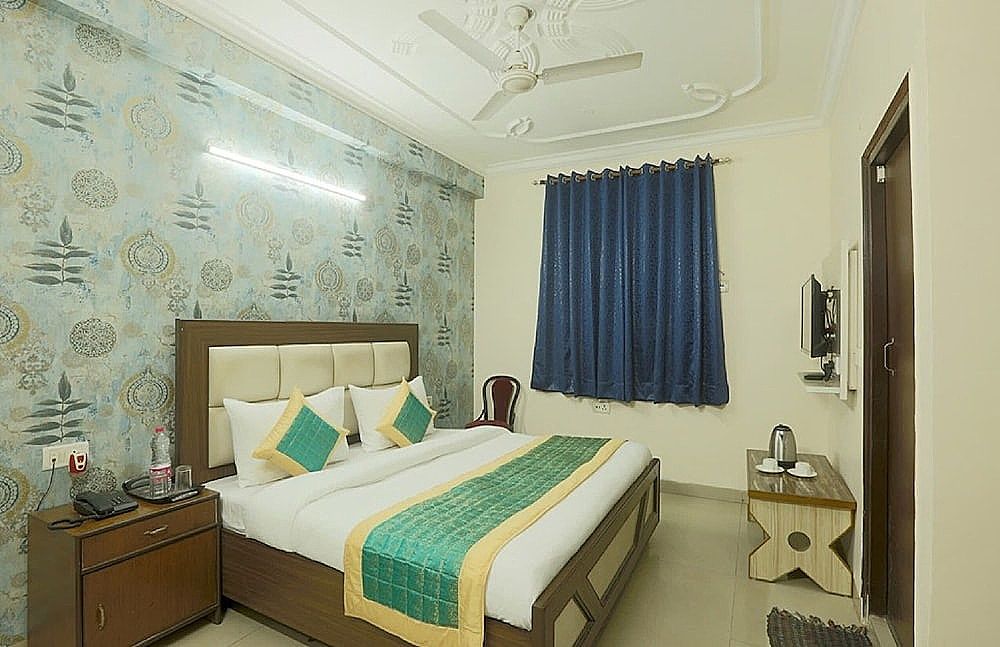 Airport Hotel Mayank Residency Superior Double AC room with free Wi-Fi And 1 Mineral Water Bottle 24