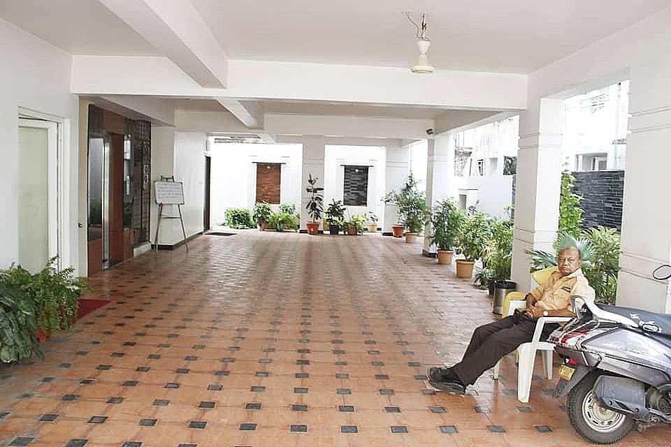 undefined White Villa 6