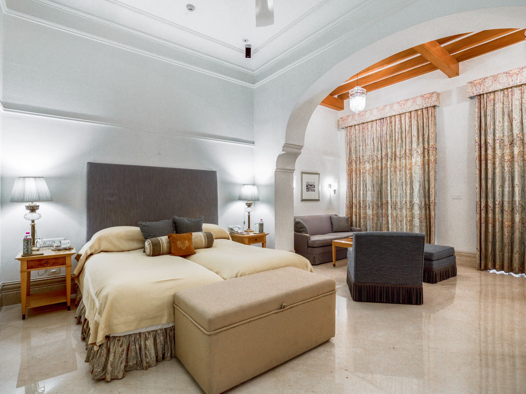 Taj Falaknuma Palace PALACE ROOM GARDEN VIEW TWIN BED 2