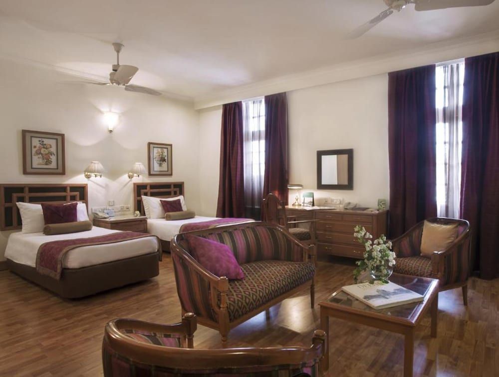 Ambassador, New Delhi - IHCL SeleQtions Superior Room, 1 Twin Bed (Charm) 2