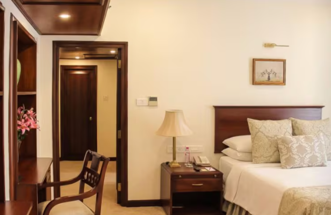 Deluxe Suite Double Bed