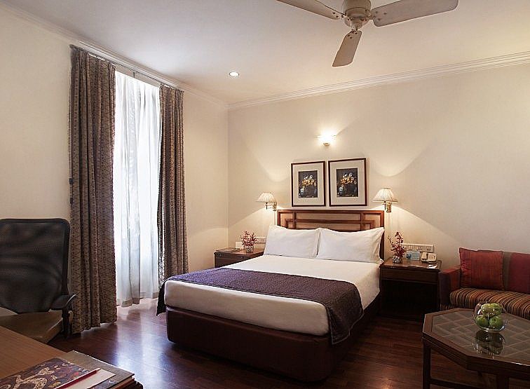 Ambassador, New Delhi - IHCL SeleQtions Superior Room Queen Bed