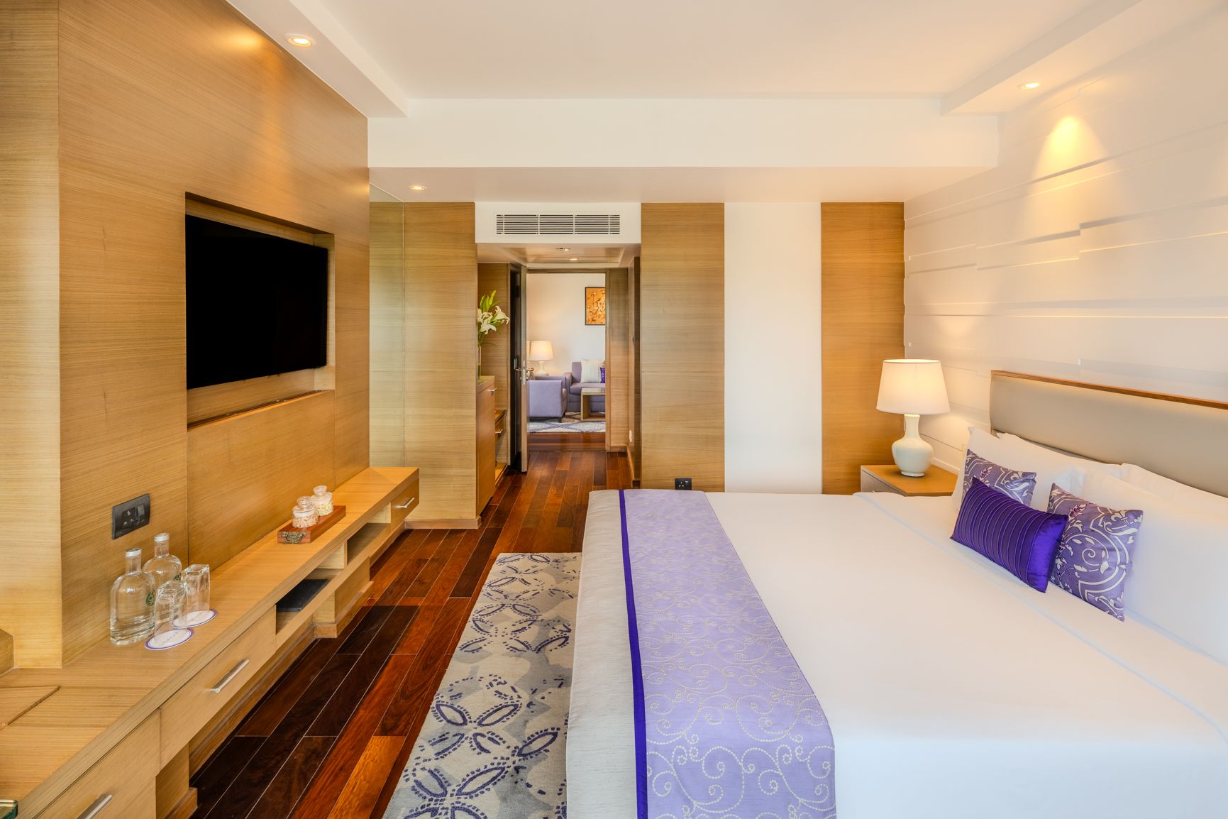 Premium Suite with King Bed and City View