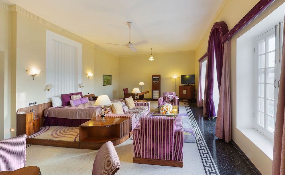 Ramgarh Lodge, Jaipur Deluxe Room 4