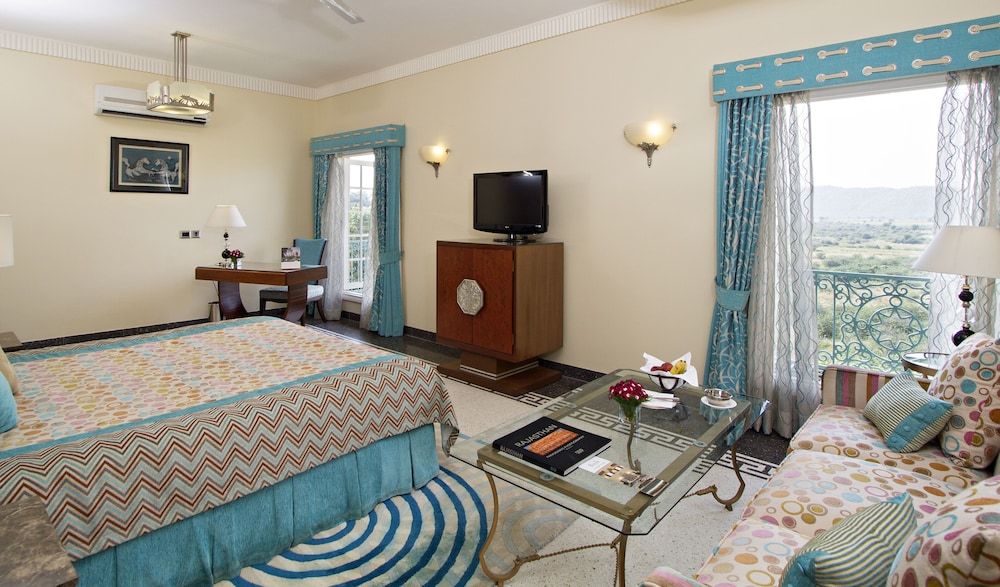 Ramgarh Lodge, Jaipur Deluxe Room