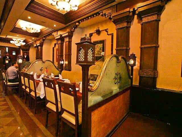 Food & Dining