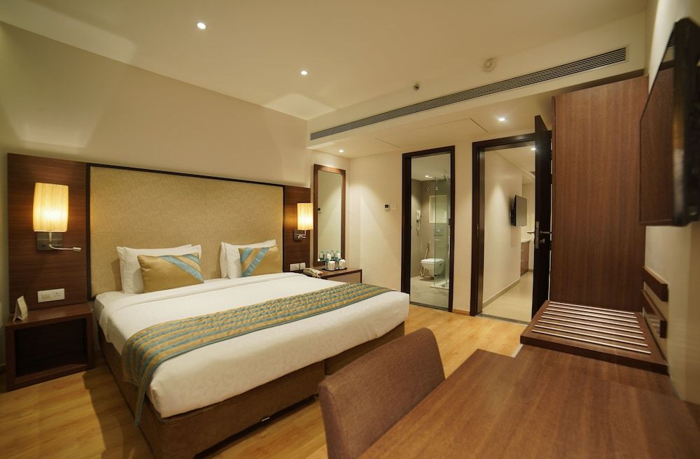 Cocoon an exclusive all-suite Hotel Royal Silk Suite with Balcony
