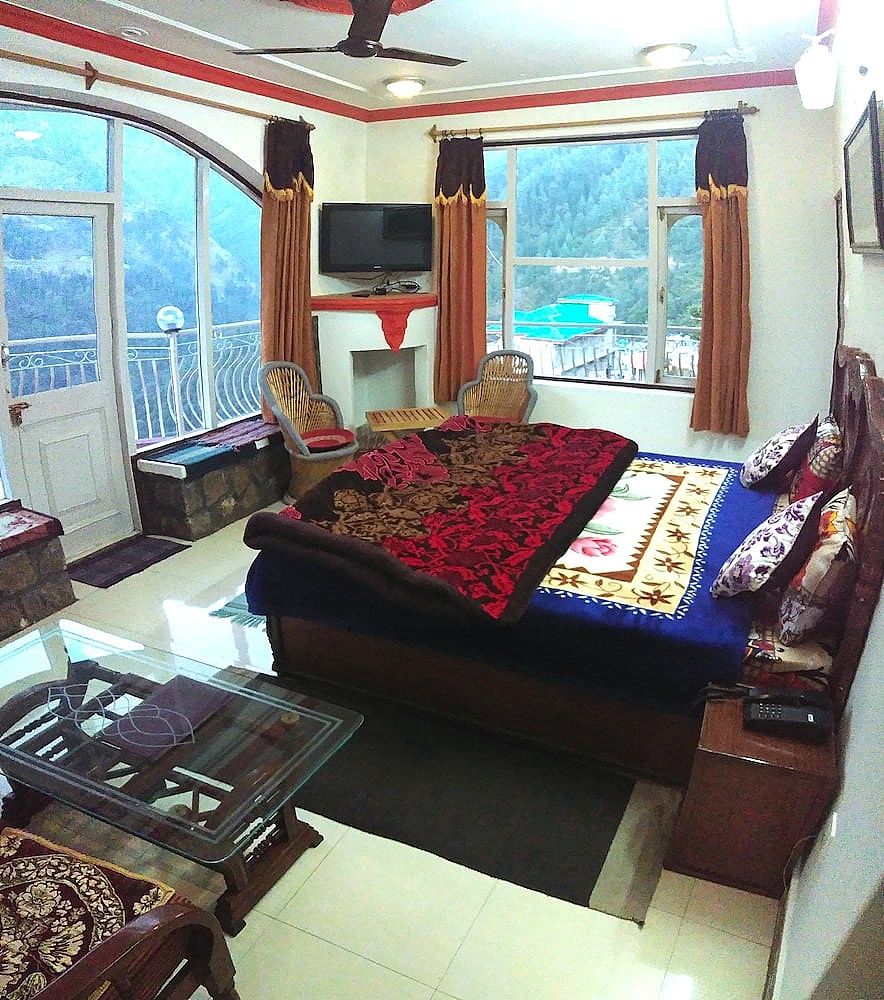undefined Hotel Victoriya Palace 5