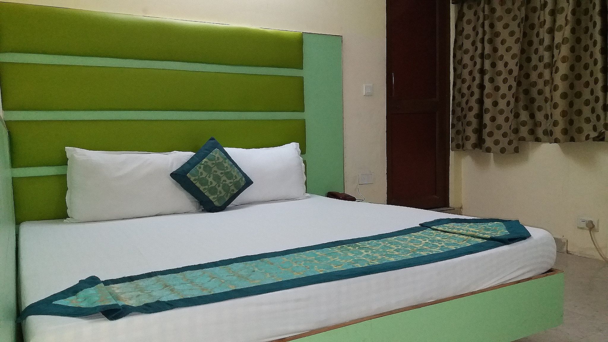 Hotel Maharaja Castle Standard Double Room 9