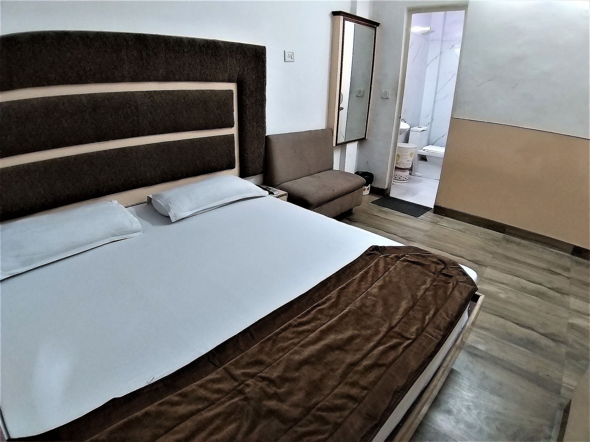 Hotel Maharaja Castle Standard Double Room 15