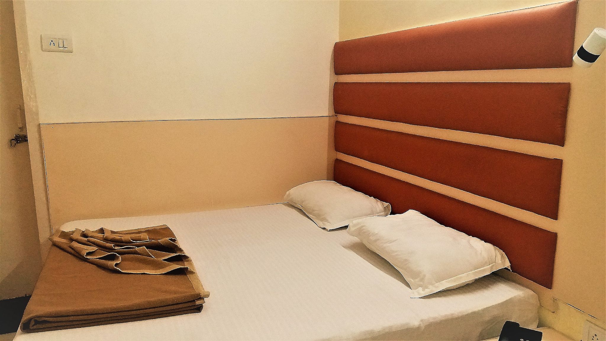 Hotel Kwality Standard Double Room NON AC