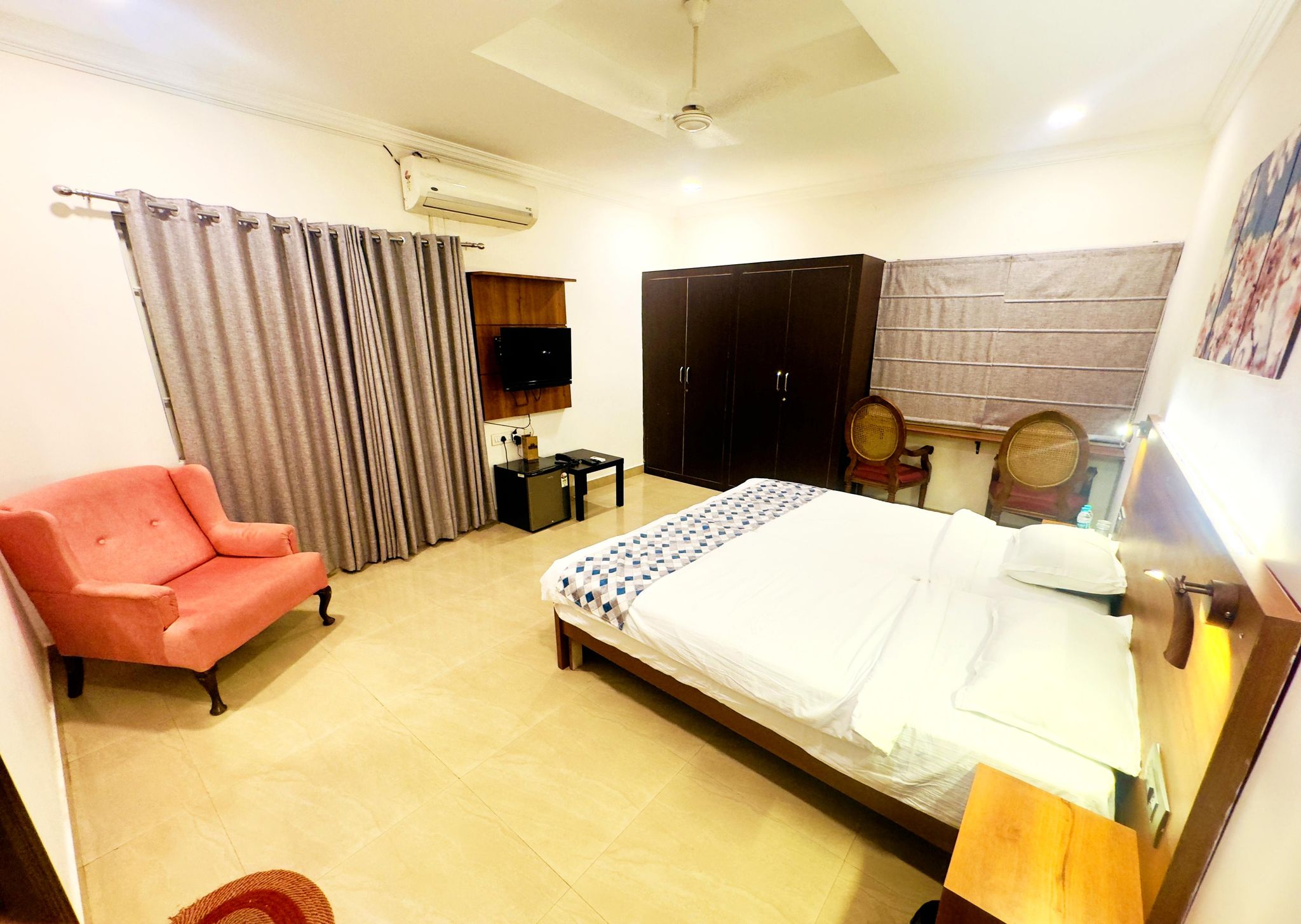 Executive Suite A/C