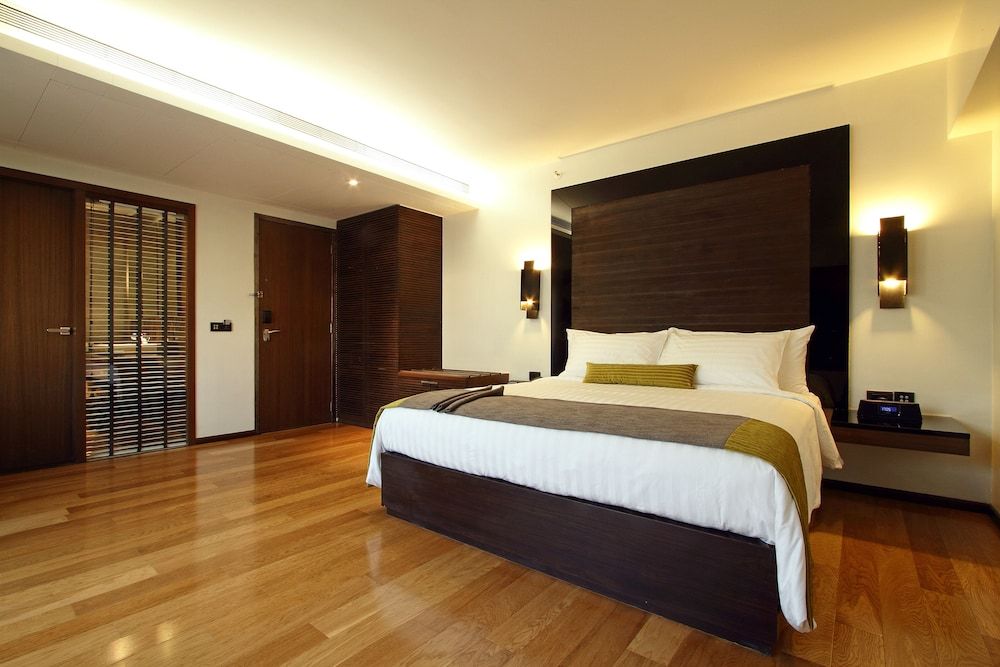 Deluxe Room, 1 King Bed