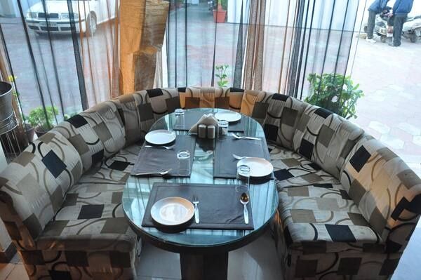 undefined Hotel Sunder Palace 4
