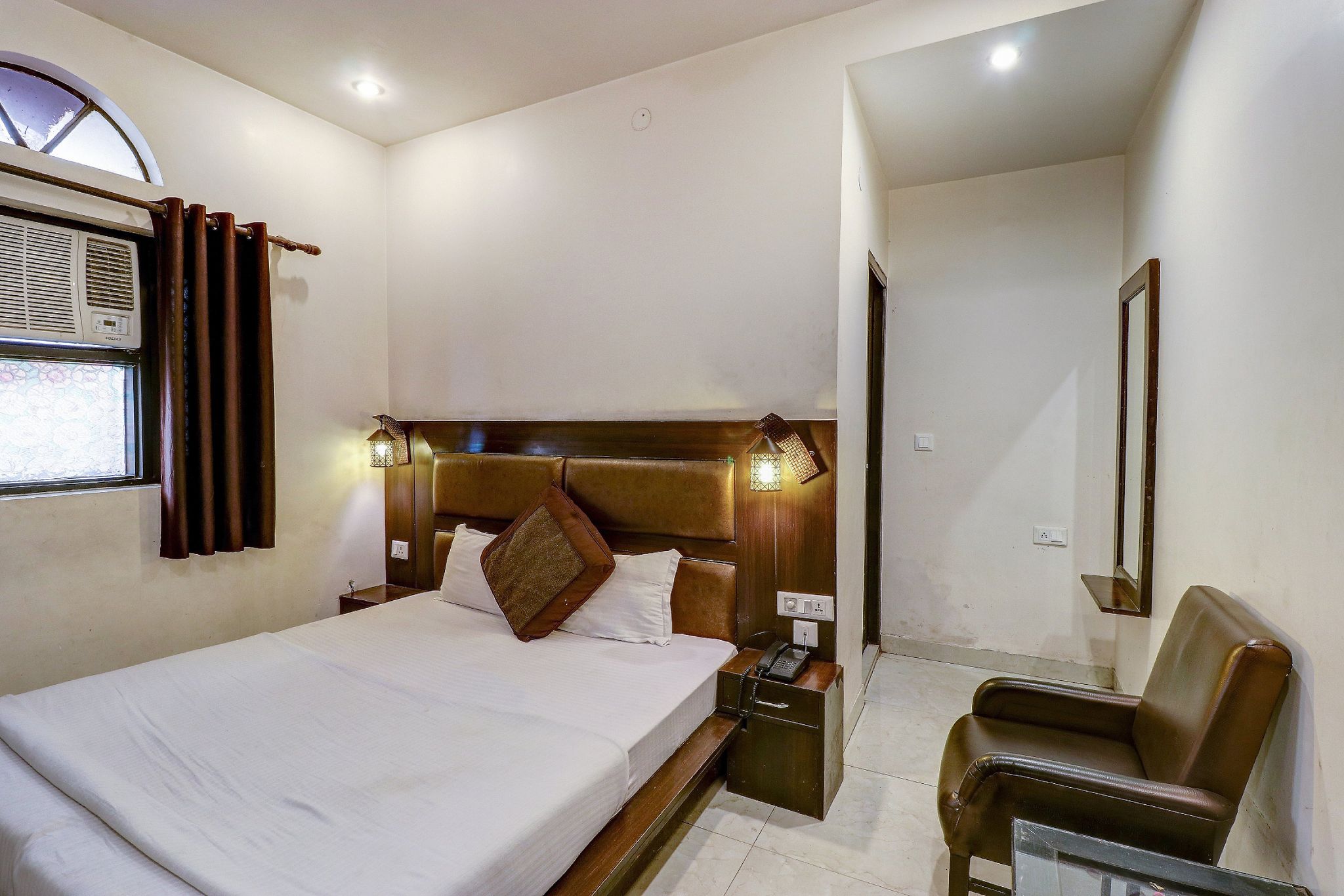 Deluxe AC Room With WiFi