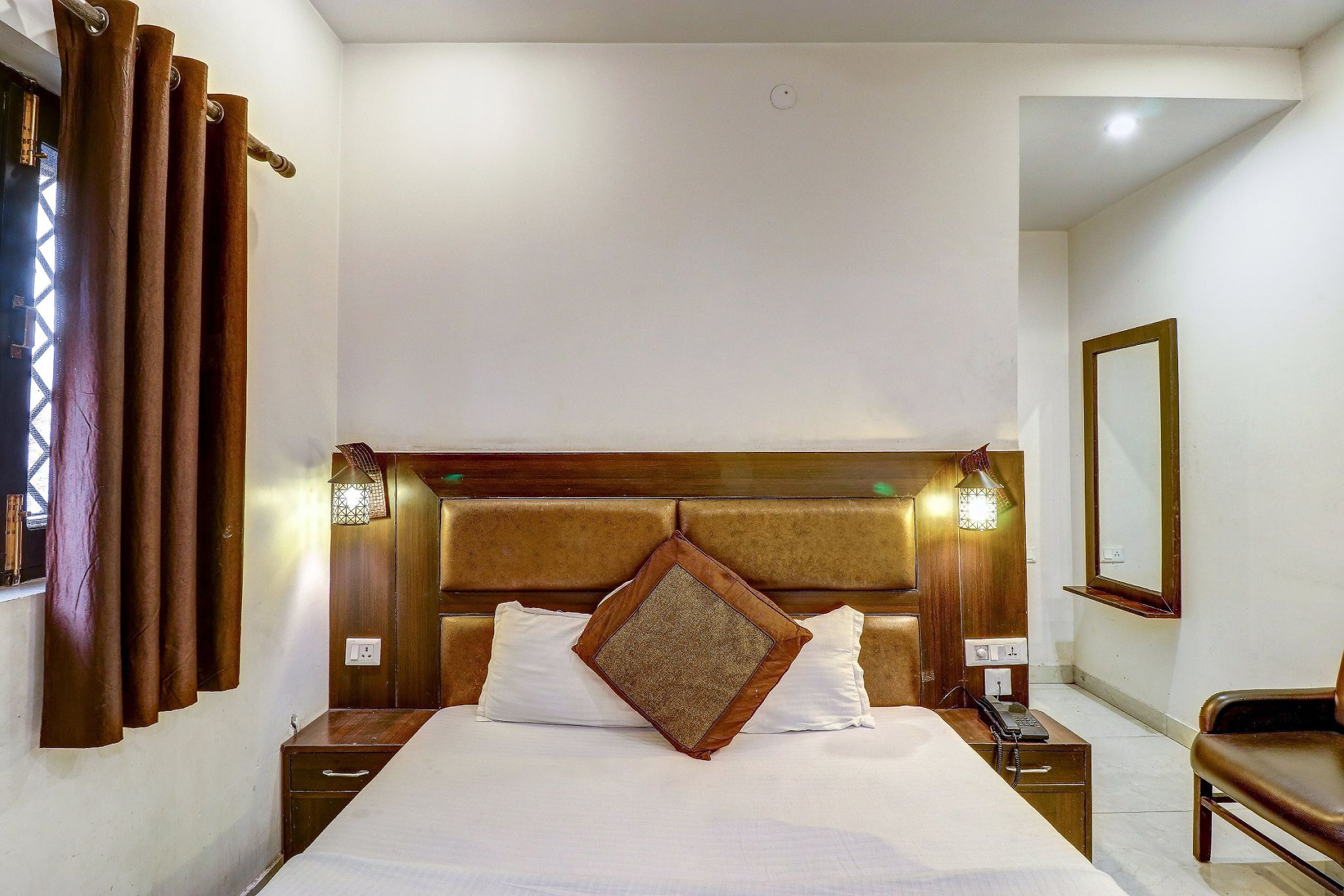 Deluxe AC Room With WiFi